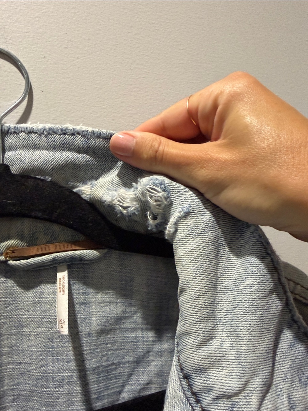 Free People Light Wash Denim Oversized Jacket - Women’s - Picture 4 of 6